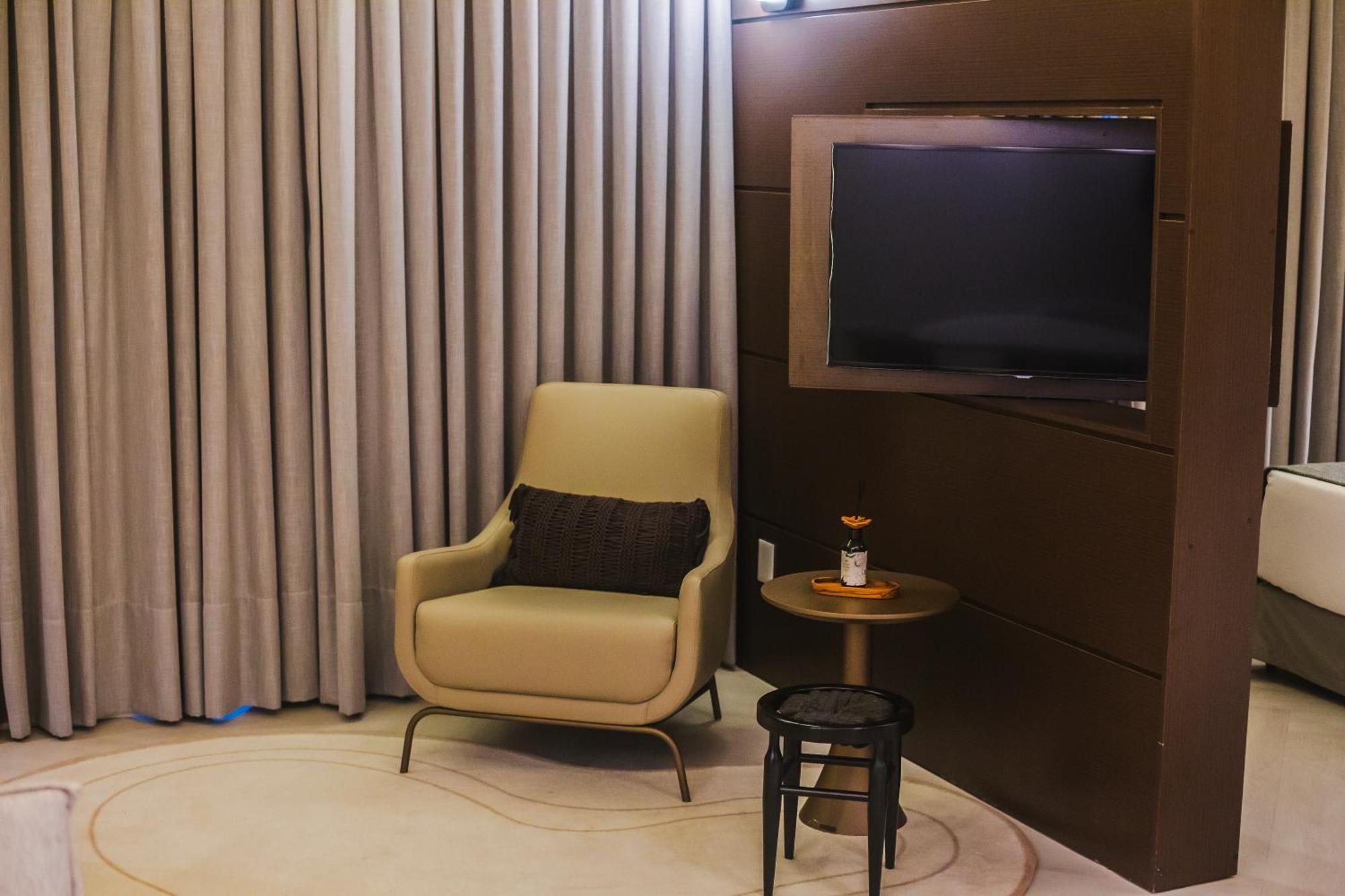 Mercure Camboriu Balneário Camboriú Exterior foto